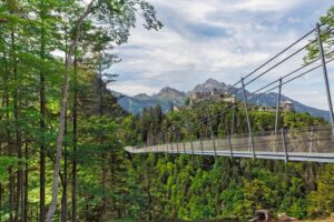 Lávka Highline 179 a zřícenina hradu Ehrenberg - cestování po Rakousku