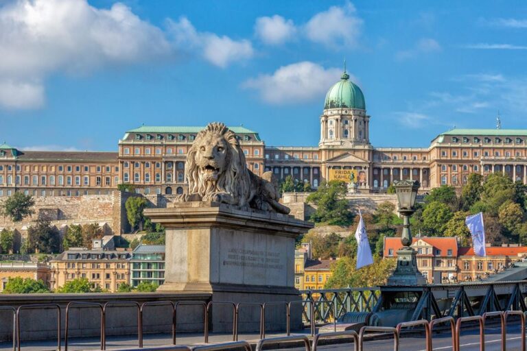Objevte kouzlo Budapešti vlakem