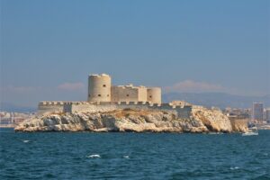 Ostrov If u Marseille - poznávací zájezd do Provence a na Azurové pobřeží