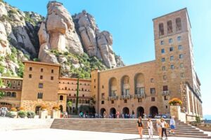 Klášter Montserrat - cestování po Katalánsku
