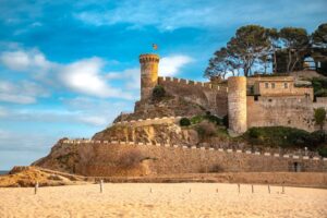 Pevnost v Tossa de Mar - zájezdy do Španělska