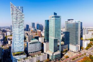 Mrakodrapy ve Varšavě - poznávací zájezdy vlakem do Polska