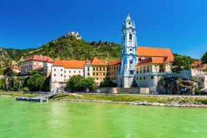 Městečko Dürnstein v údolí Wachau